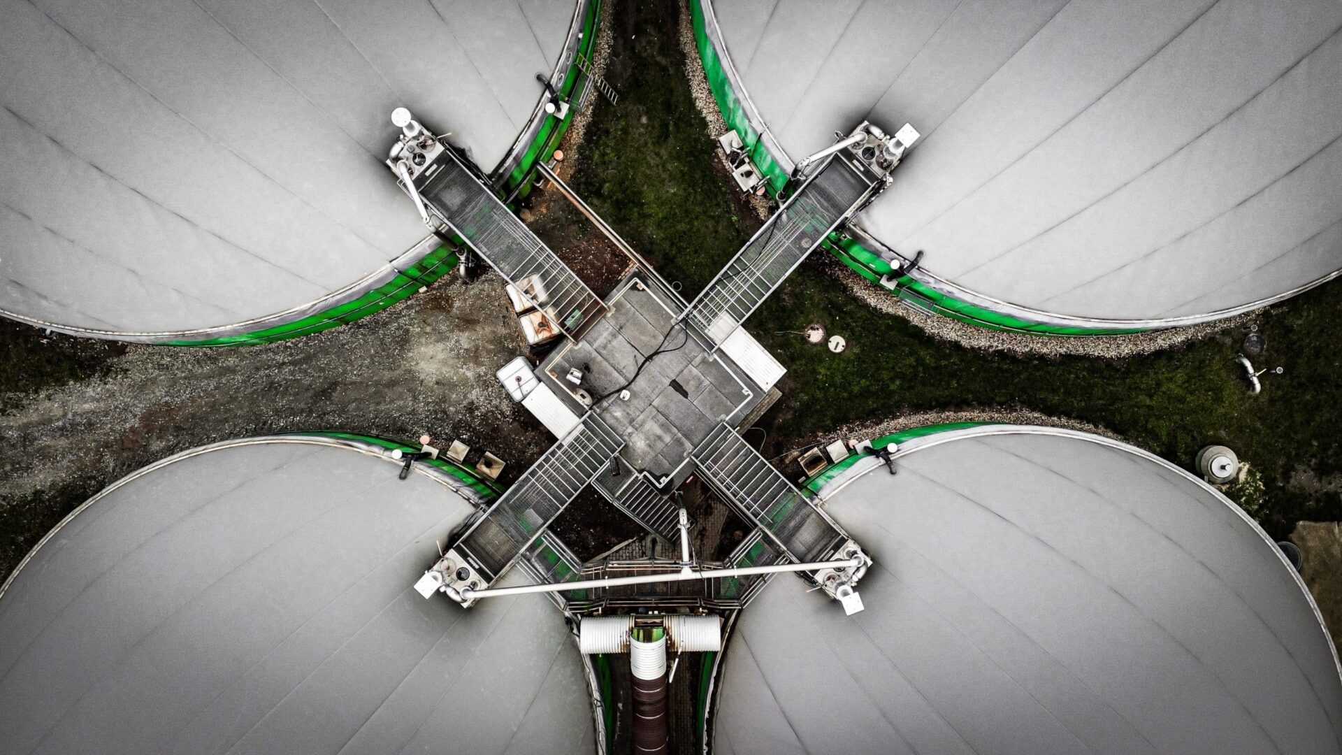 julia-koblitz-QqJkvgyTbUE-unsplash